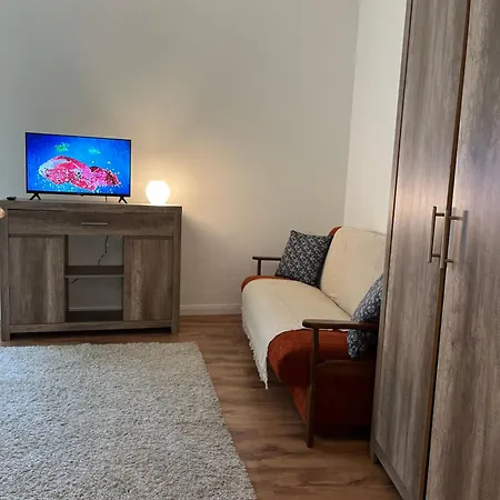 City Green Little Flat Apartment